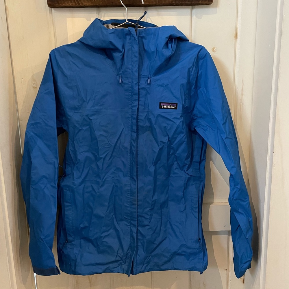 Women’s Medium Patagonia Torrentshell 3L Jacket
